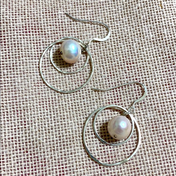 🖤11mm 💕Pearl Silver earrings - Picture 1 of 9